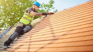 Best Roof Leak Repair  in Giddings, TX
